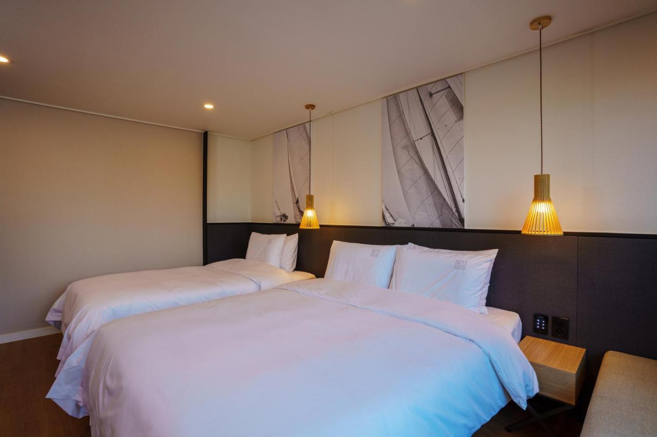 Hotel Pico Thongjong Kültér fotó
