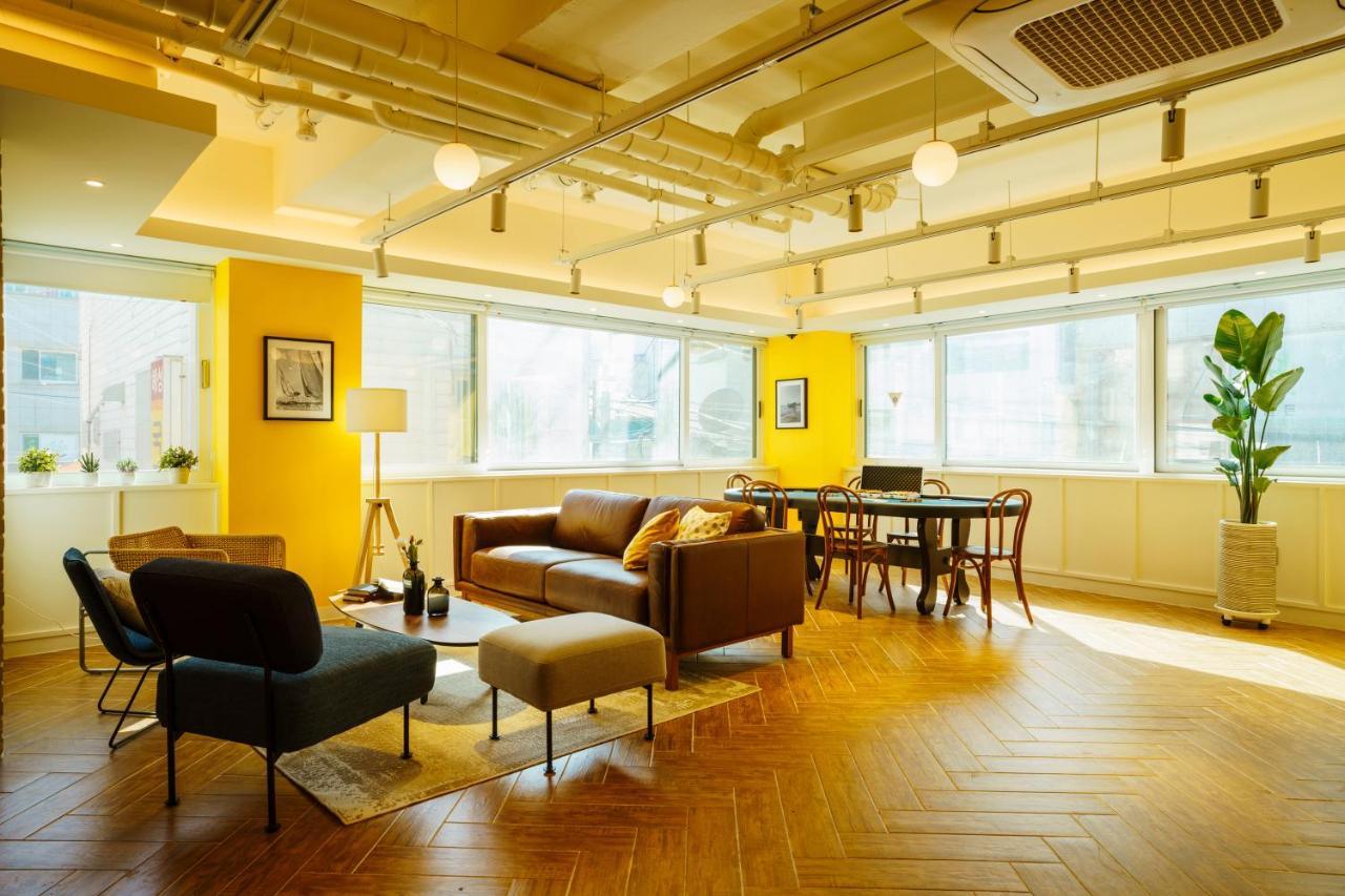 Hotel Pico Thongjong Kültér fotó